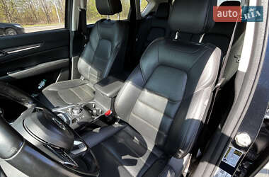 Внедорожник / Кроссовер Mazda CX-5 2017 в 