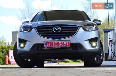 Позашляховик / Кросовер Mazda CX-5 2016 в 