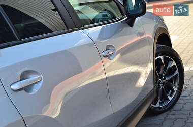 Позашляховик / Кросовер Mazda CX-5 2016 в 