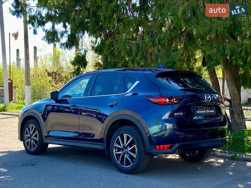 Позашляховик / Кросовер Mazda CX-5 2017 в Миколаєві