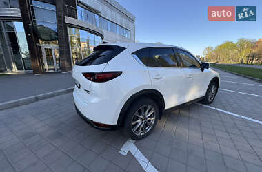 Позашляховик / Кросовер Mazda CX-5 2021 в 
