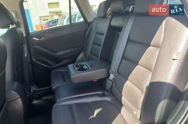 Позашляховик / Кросовер Mazda CX-5 2015 в 