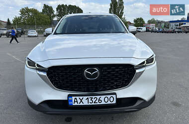 Позашляховик / Кросовер Mazda CX-5 2022 в 