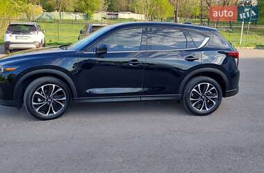 Внедорожник / Кроссовер Mazda CX-5 2023 в 
