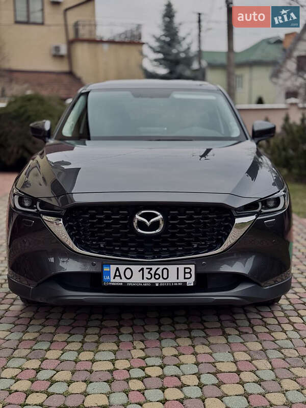 Внедорожник / Кроссовер Mazda CX-5 2023 в 