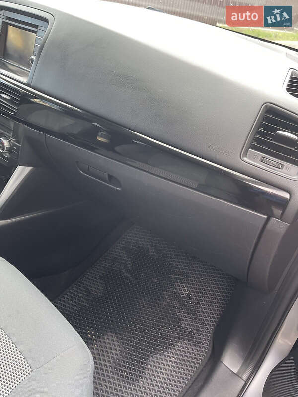 Внедорожник / Кроссовер Mazda CX-5 2013 в Золочеве