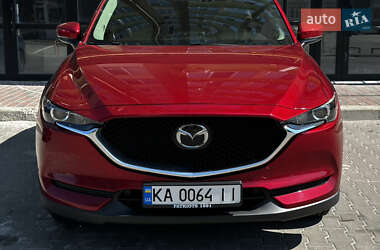 Внедорожник / Кроссовер Mazda CX-5 2018 в 