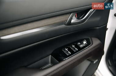 Внедорожник / Кроссовер Mazda CX-5 2023 в 
