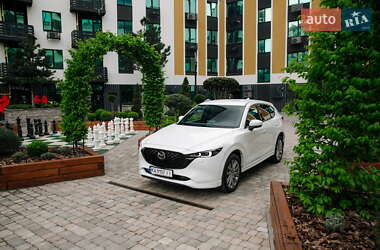 Внедорожник / Кроссовер Mazda CX-5 2023 в 