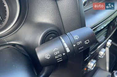 Позашляховик / Кросовер Mazda CX-5 2012 в 