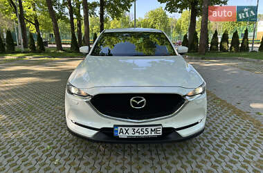 Внедорожник / Кроссовер Mazda CX-5 2017 в 