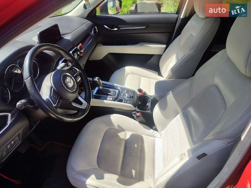 Внедорожник / Кроссовер Mazda CX-5 2018 в Сколе
