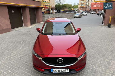 Внедорожник / Кроссовер Mazda CX-5 2017 в 