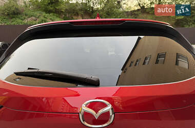 Внедорожник / Кроссовер Mazda CX-5 2017 в 