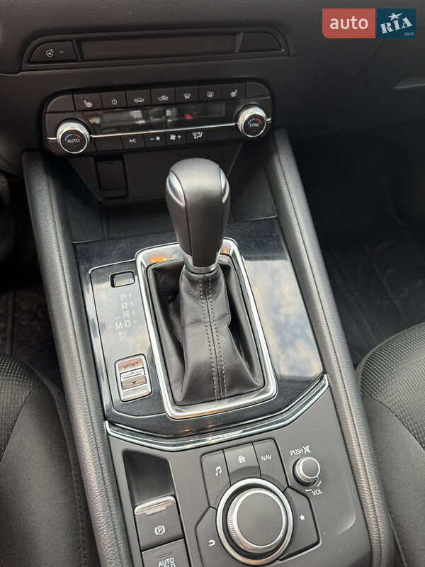 Внедорожник / Кроссовер Mazda CX-5 2019 в Запорожье