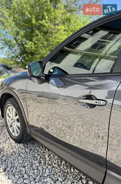 Внедорожник / Кроссовер Mazda CX-5 2015 в 