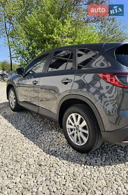 Внедорожник / Кроссовер Mazda CX-5 2015 в 