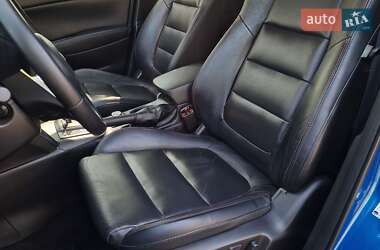 Позашляховик / Кросовер Mazda CX-5 2012 в 