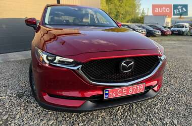 Позашляховик / Кросовер Mazda CX-5 2020 в 