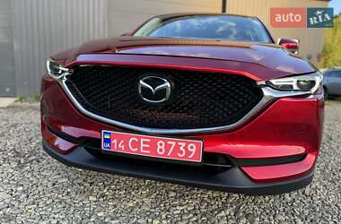 Позашляховик / Кросовер Mazda CX-5 2020 в 