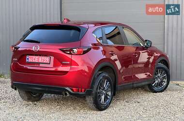 Позашляховик / Кросовер Mazda CX-5 2020 в 