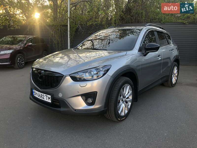 Внедорожник / Кроссовер Mazda CX-5 2012 в 