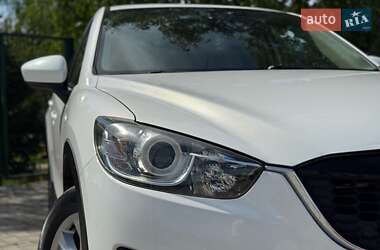 Позашляховик / Кросовер Mazda CX-5 2014 в 