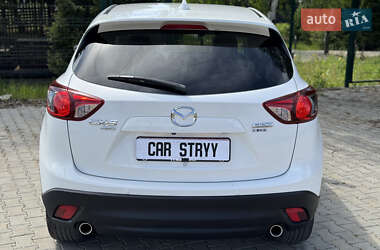 Позашляховик / Кросовер Mazda CX-5 2014 в 