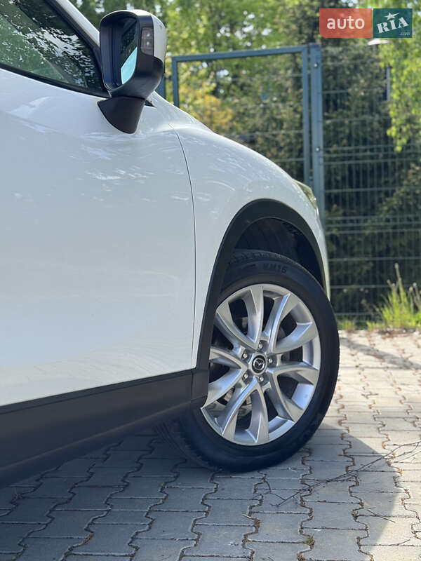 Внедорожник / Кроссовер Mazda CX-5 2014 в Стрые