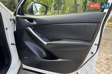 Позашляховик / Кросовер Mazda CX-5 2014 в 
