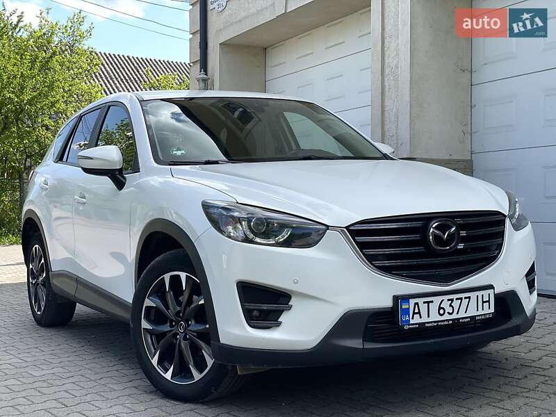 Внедорожник / Кроссовер Mazda CX-5 2015 в Надворной