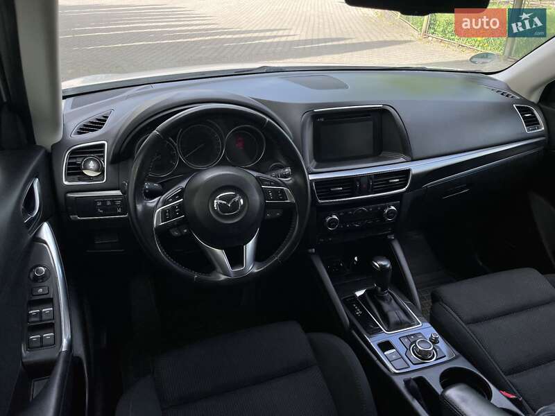 Внедорожник / Кроссовер Mazda CX-5 2015 в Надворной