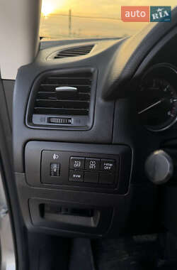 Позашляховик / Кросовер Mazda CX-5 2014 в 