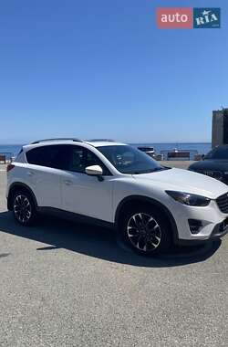 Позашляховик / Кросовер Mazda CX-5 2015 в 