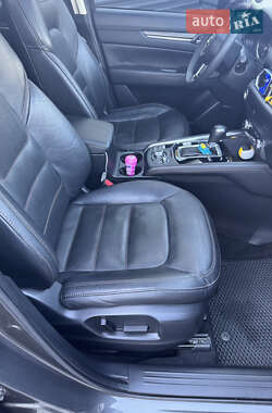 Внедорожник / Кроссовер Mazda CX-5 2018 в 