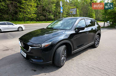 Внедорожник / Кроссовер Mazda CX-5 2017 в Киеве
