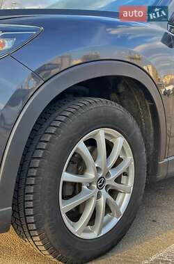 Позашляховик / Кросовер Mazda CX-5 2013 в 