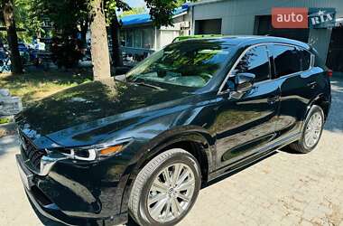 Позашляховик / Кросовер Mazda CX-5 2022 в 