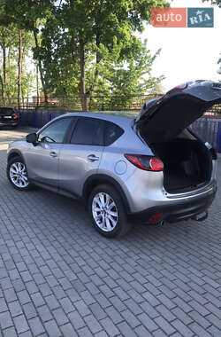 Позашляховик / Кросовер Mazda CX-5 2014 в 