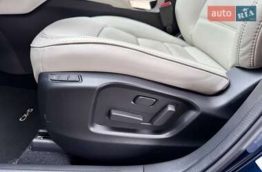 Внедорожник / Кроссовер Mazda CX-5 2023 в 