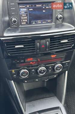 Позашляховик / Кросовер Mazda CX-5 2012 в 