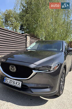 Внедорожник / Кроссовер Mazda CX-5 2017 в 