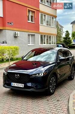 Позашляховик / Кросовер Mazda CX-5 2022 в 