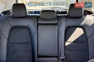 Позашляховик / Кросовер Mazda CX-5 2023 в 