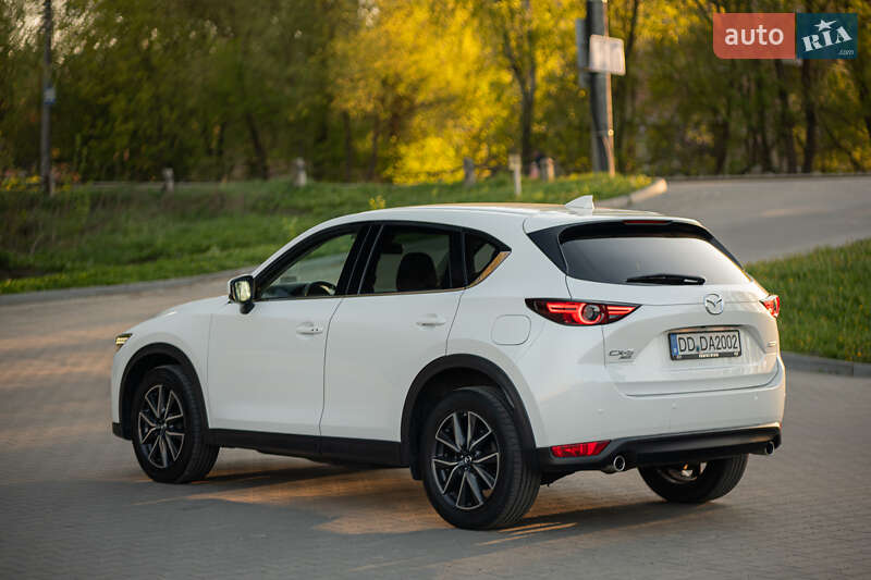 Внедорожник / Кроссовер Mazda CX-5 2017 в Хмельницком