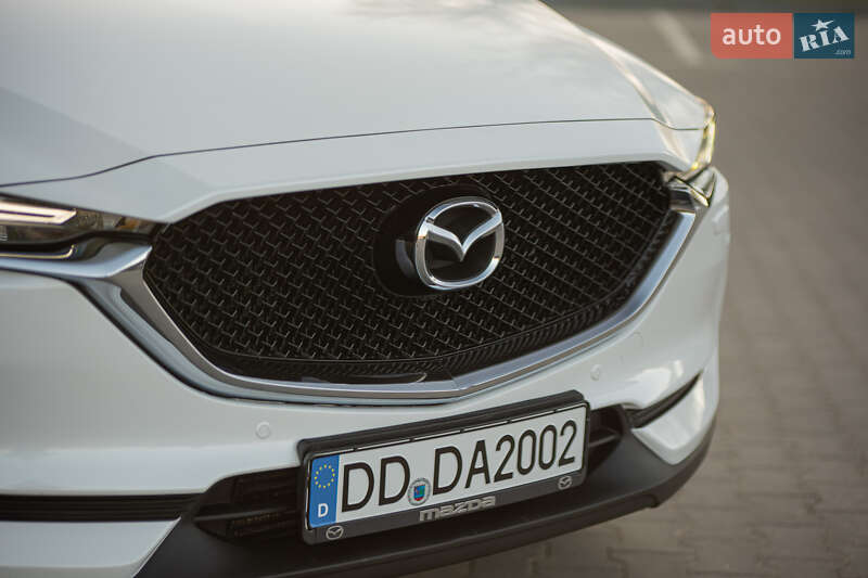 Внедорожник / Кроссовер Mazda CX-5 2017 в Хмельницком