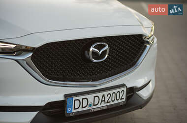 Внедорожник / Кроссовер Mazda CX-5 2017 в 