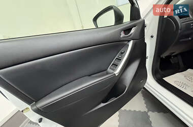 Позашляховик / Кросовер Mazda CX-5 2013 в 