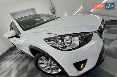 Позашляховик / Кросовер Mazda CX-5 2013 в 