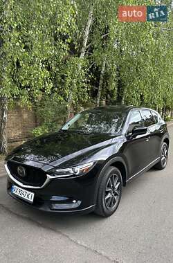 Позашляховик / Кросовер Mazda CX-5 2017 в 
